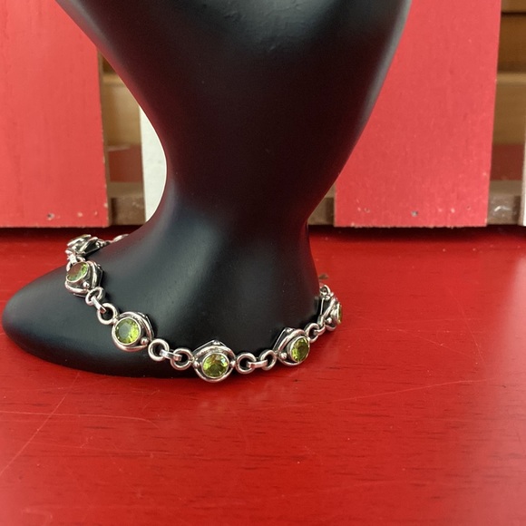 Nicky Butler Sterling Silver Peridot Station Bracelet 7” marked INDIA 925 NB - Picture 3 of 8